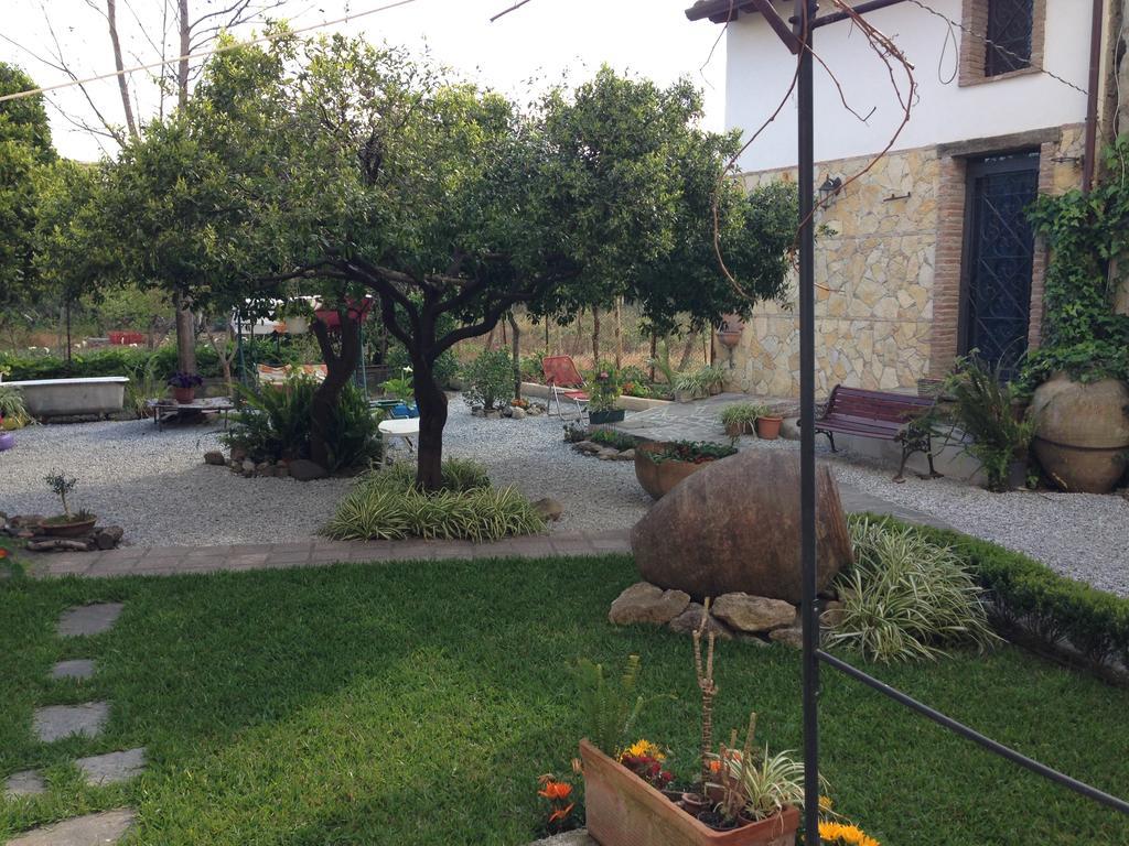 ברצלונה פוצו די גוטו B&B Mar Tirreno מראה חיצוני תמונה
