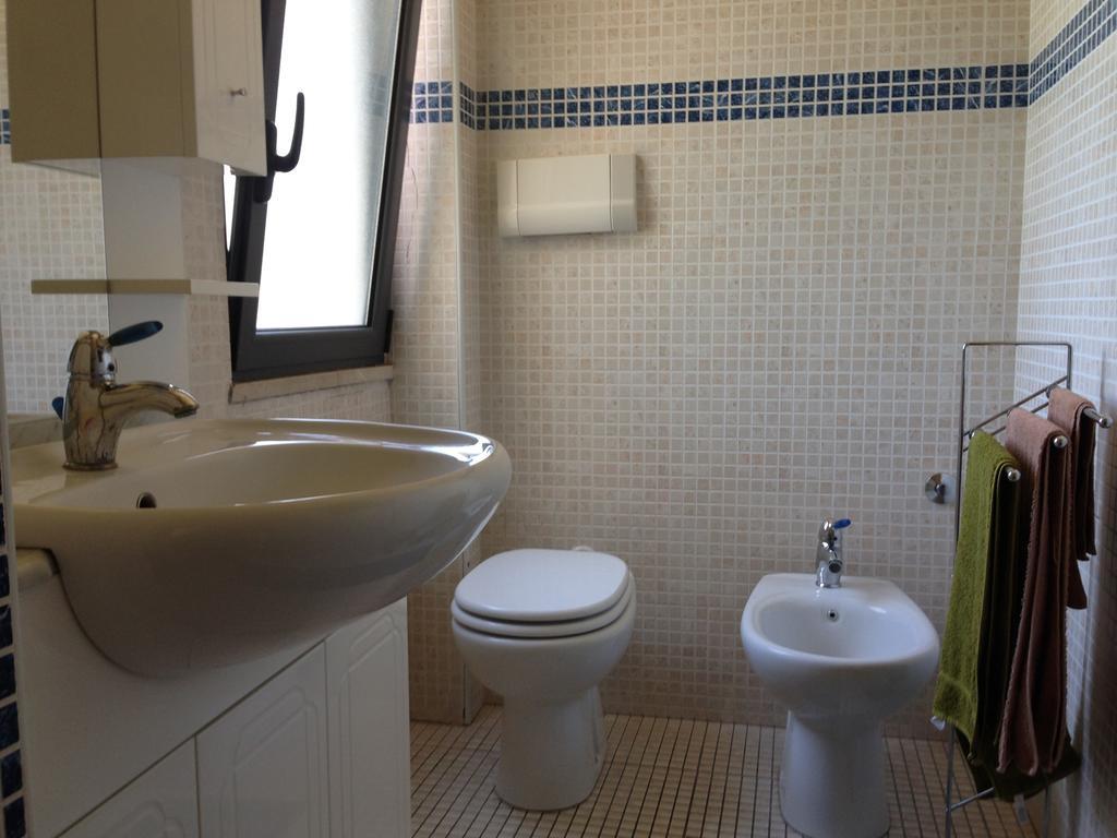 ברצלונה פוצו די גוטו B&B Mar Tirreno חדר תמונה